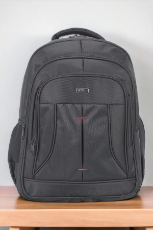 Su Geçirmez Kumaş 17,3 inç Siyah Laptop Sırt Çantası